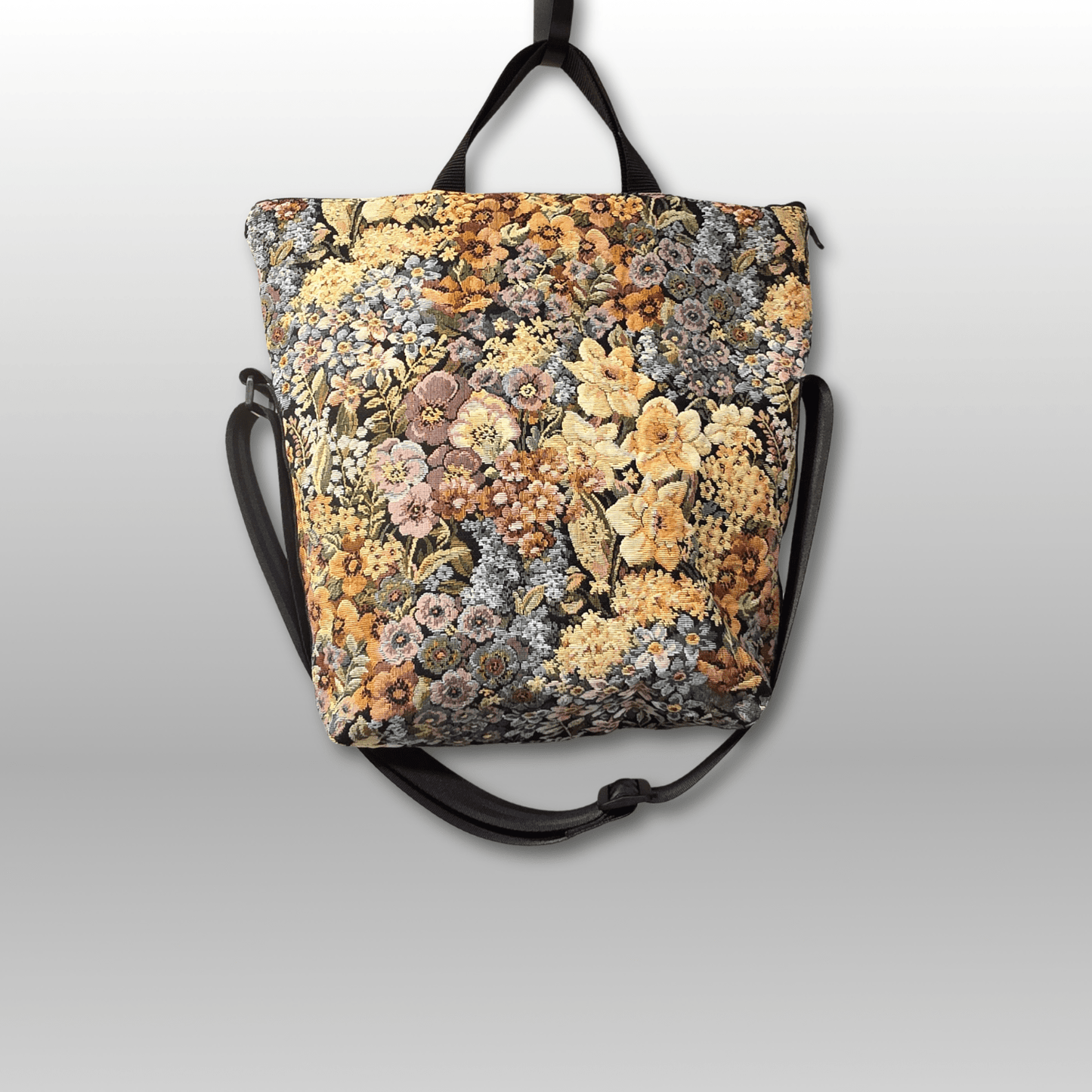 Seattle Bag in Tapestry Fabric - Crafty Juniper