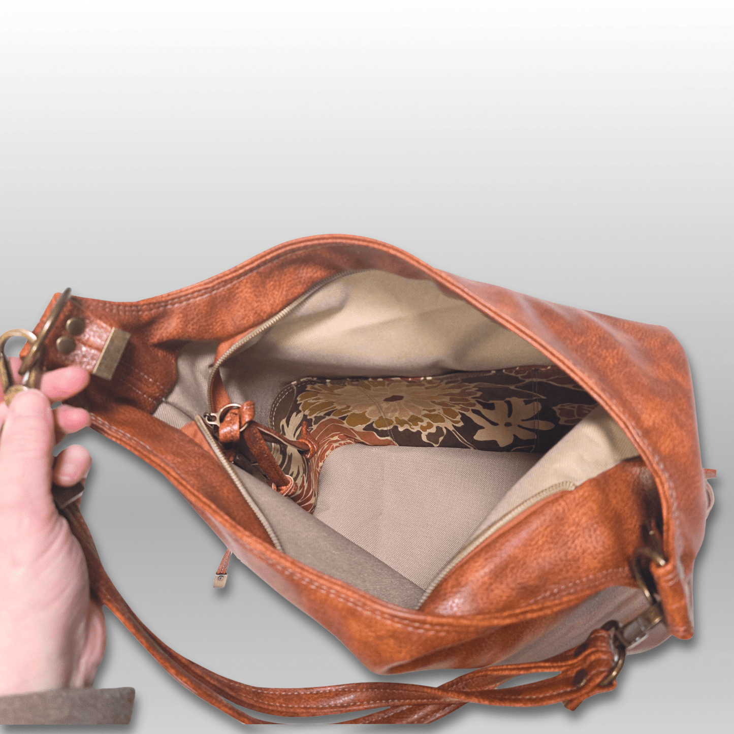 Simplistic Slouch Bag - Crafty Juniper