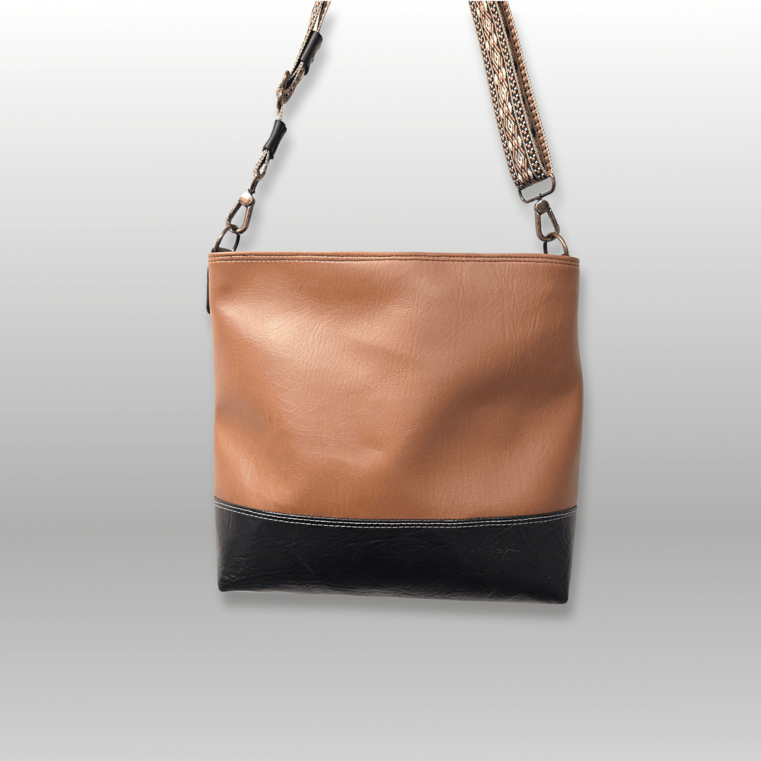 Vera Slouch Bag - Crafty Juniper