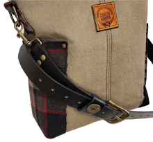 Load image into Gallery viewer, Compass bag freeshipping - Crafty Juniper
