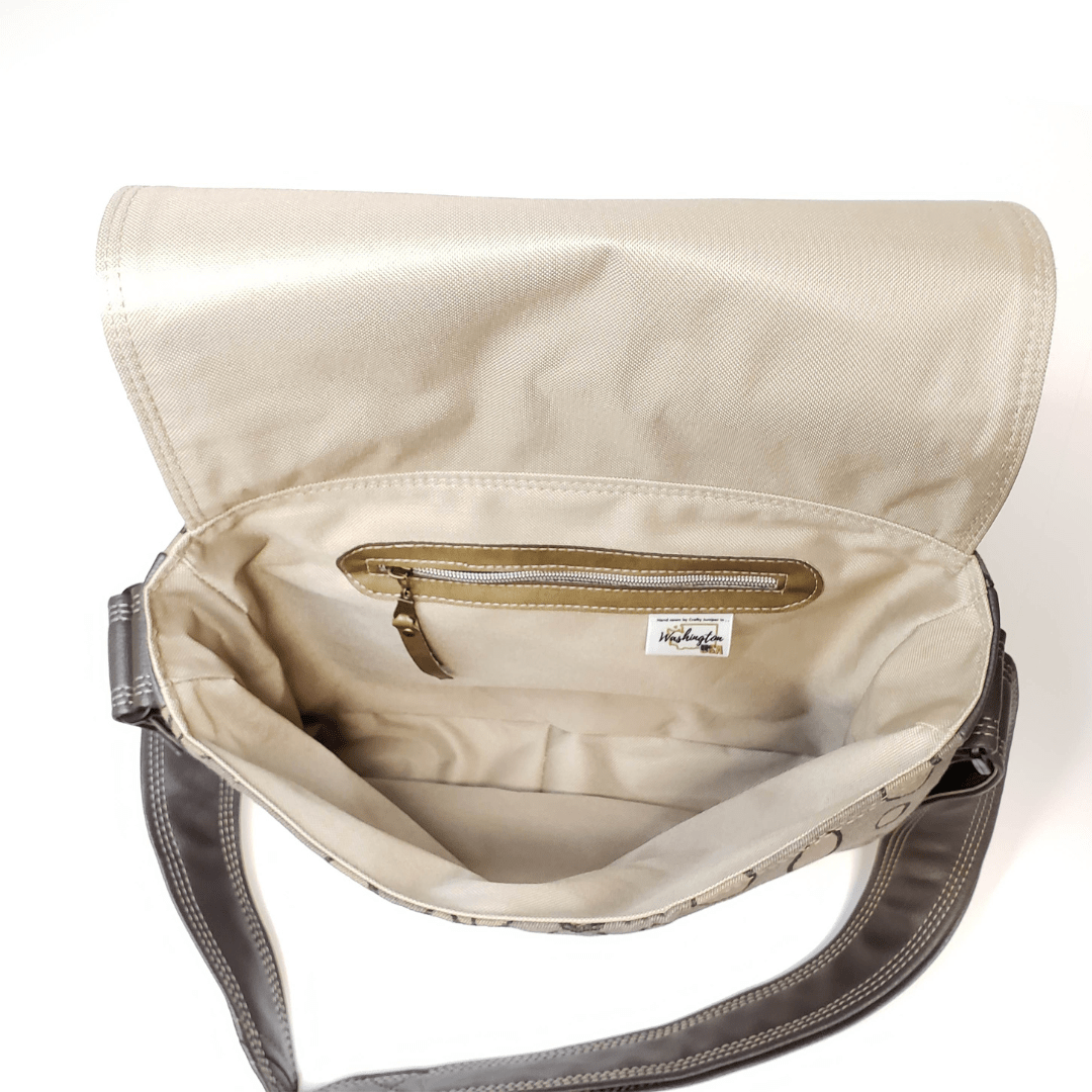 Eleanor's Messenger Bag - Crafty Juniper