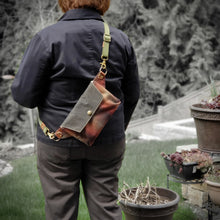 Load image into Gallery viewer, Haralson Belt Bag
